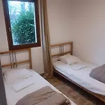 Semesterbostad Les Hirondelles Maison 6 - 4 Pers Calviac-en-Perigord