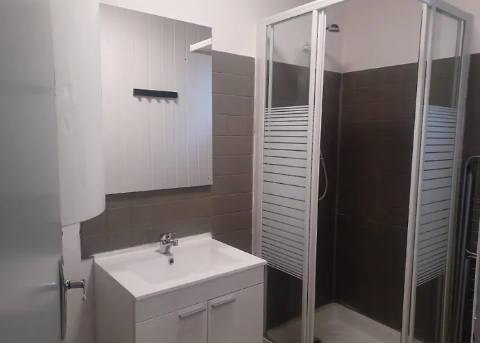 Semesterbostad Les Hirondelles Maison 6 - 4 Pers Calviac-en-Perigord